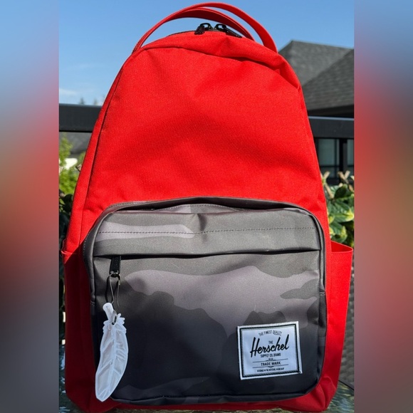 ✨Host pick✨Herschel Supply Company Red and Gray Backpack NWOT - Picture 8 of 9